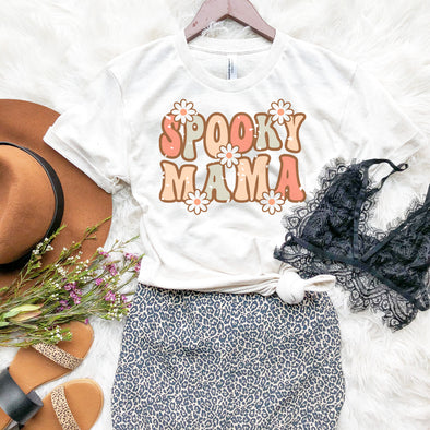 Retro Spooky Mama Halloween Fall Graphic Tee